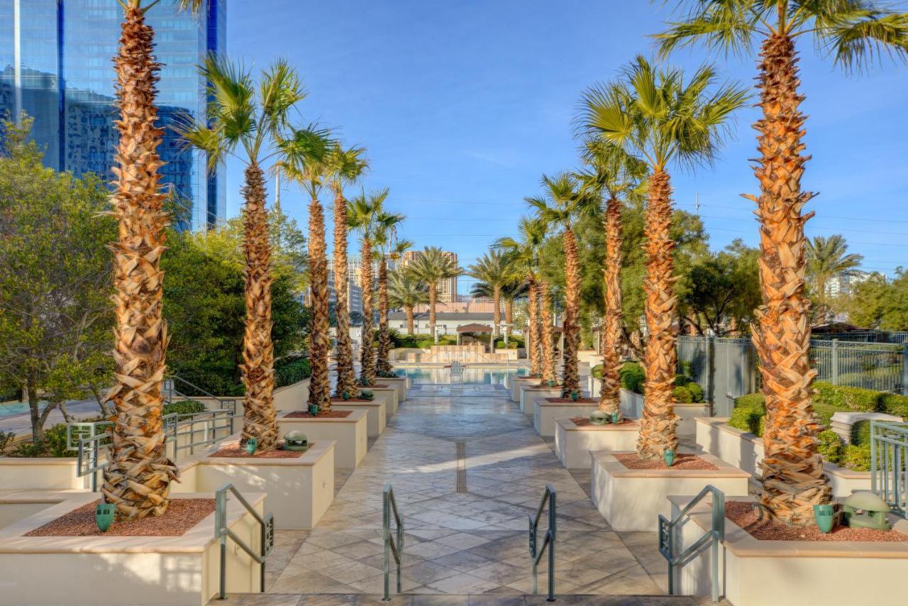 Msg Sphere View At Mgm Signature Studio Deluxe Las Vegas Exterior photo