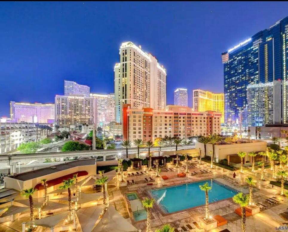 Msg Sphere View At Mgm Signature Studio Deluxe Las Vegas Exterior photo