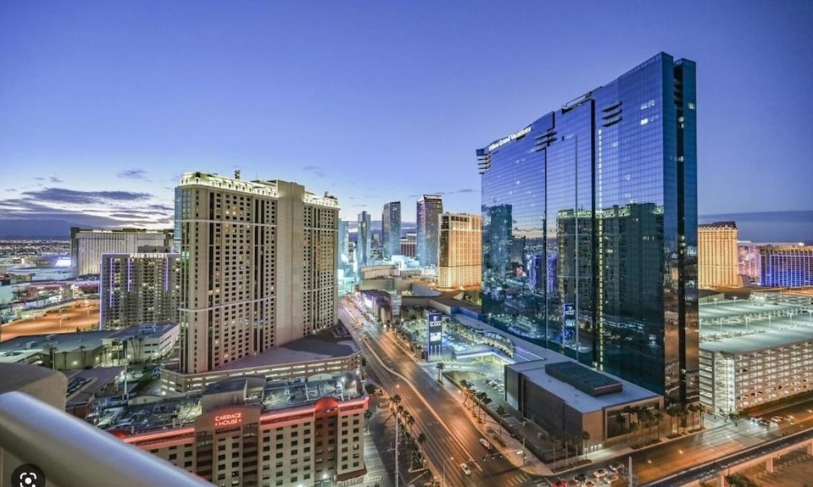 Msg Sphere View At Mgm Signature Studio Deluxe Las Vegas Exterior photo